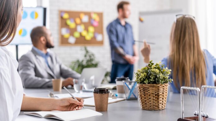 Ofertas de vagas de trabalho em home office caem no Brasil Ofertas de vagas de trabalho em home office caem no Brasil