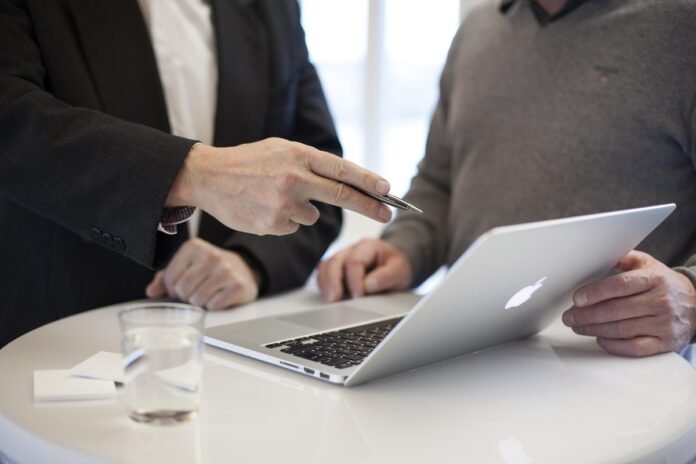 Especialista orienta empresas sem gestão financeira