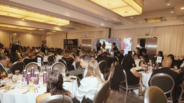 Tudo Para Brasileiros Hollywood premia destaques brasileiros