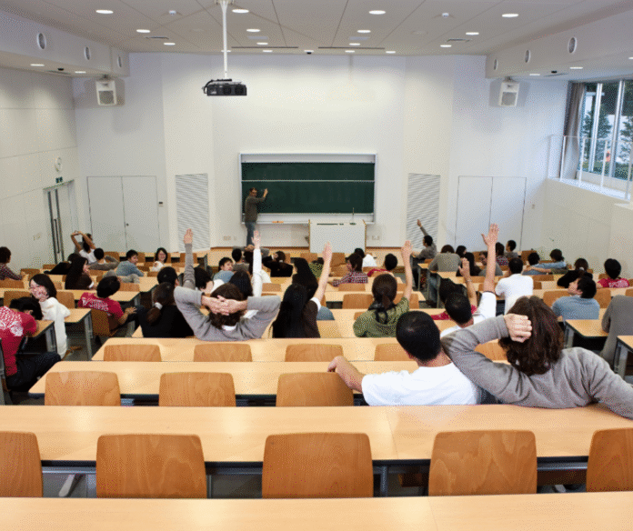 Estudantes brasileiros embarcam em imersão internacional em ciência e tecnologia