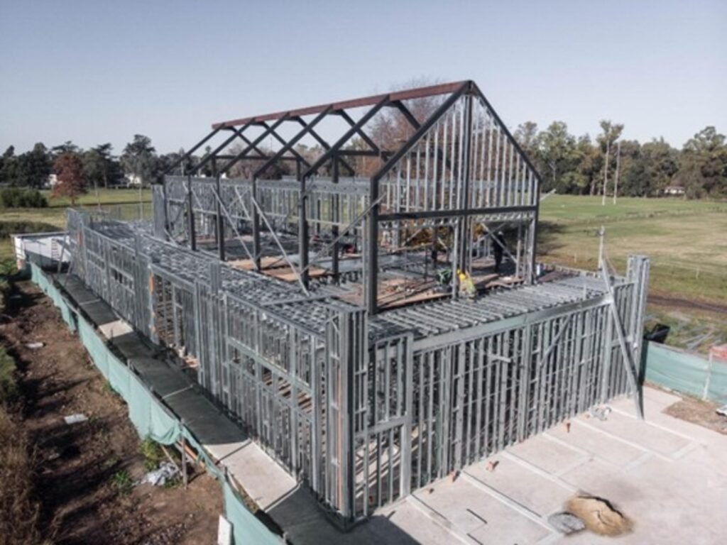 Steel Frame apresenta versatilidade em sistemas construtivos
