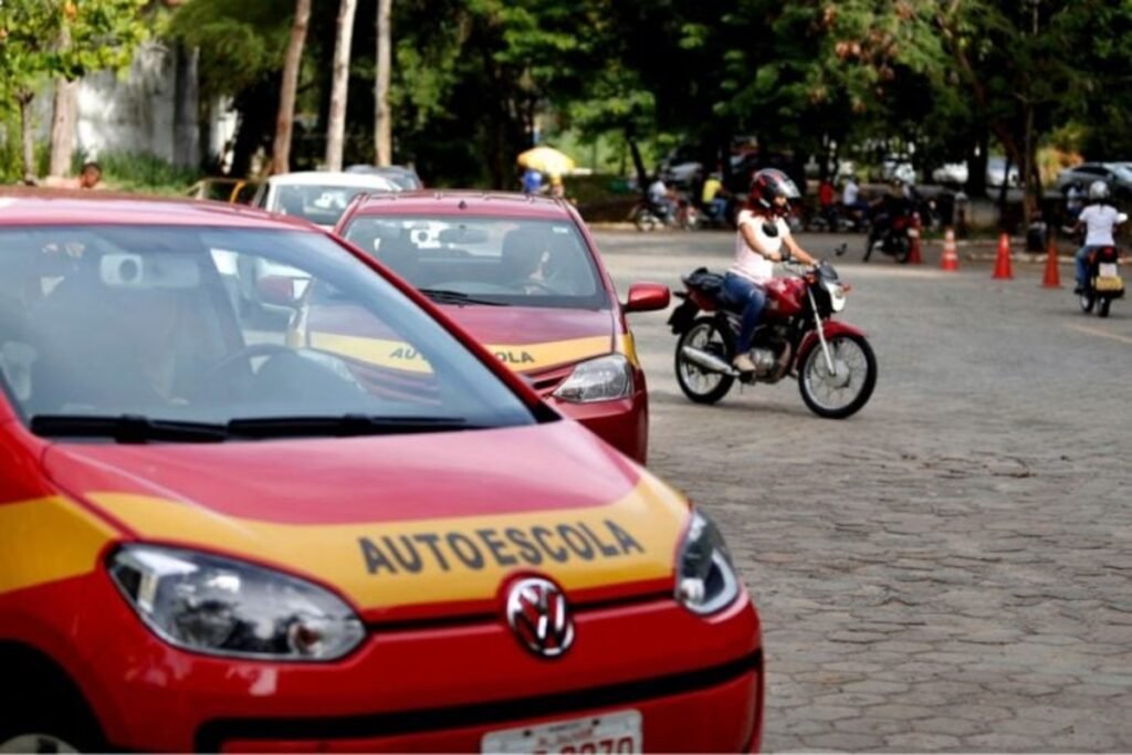 Dispensa de autoescola reacende debate sobre segurança