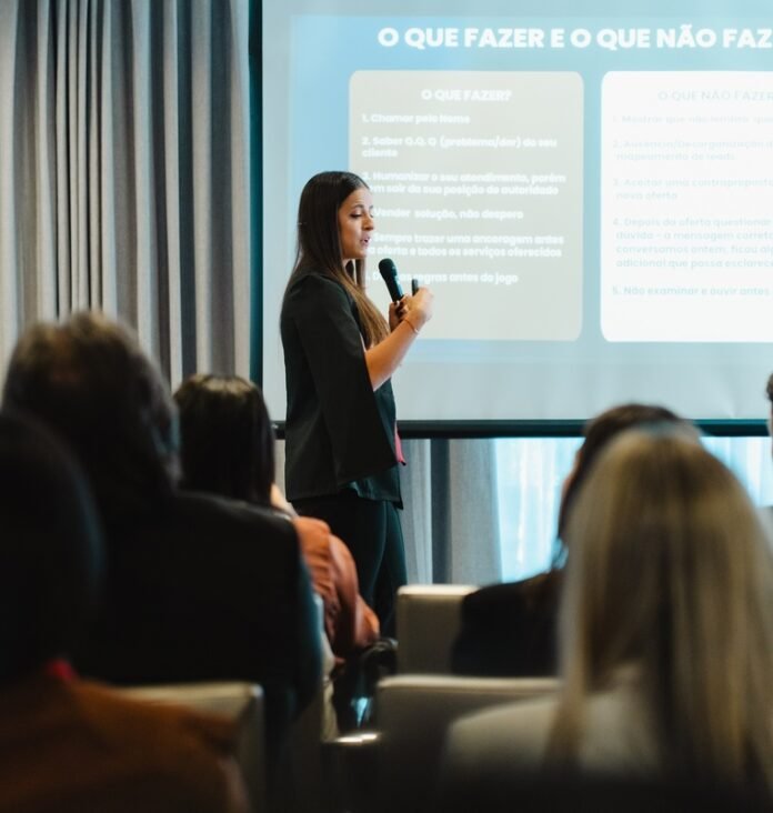 Black Friday se aproxima e especialista alerta para golpes Black Friday se aproxima e especialista alerta para golpes