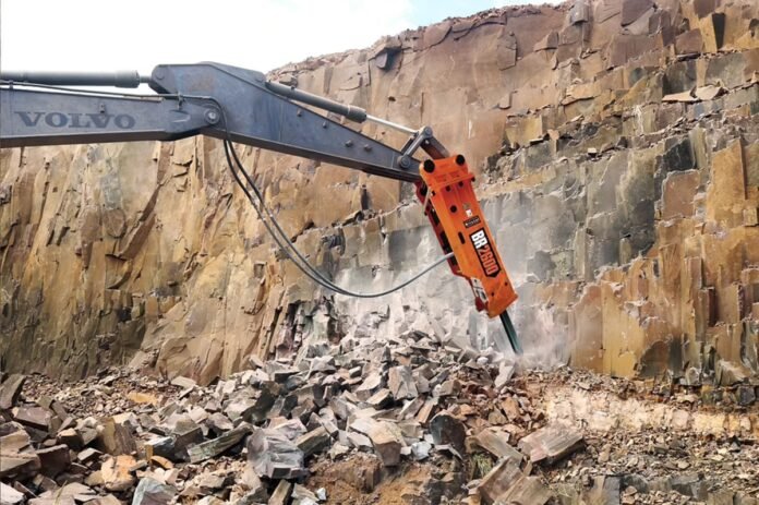 Revisão da NR-1 incentiva segurança na construção civil Revisão da NR-1 incentiva segurança na construção civil