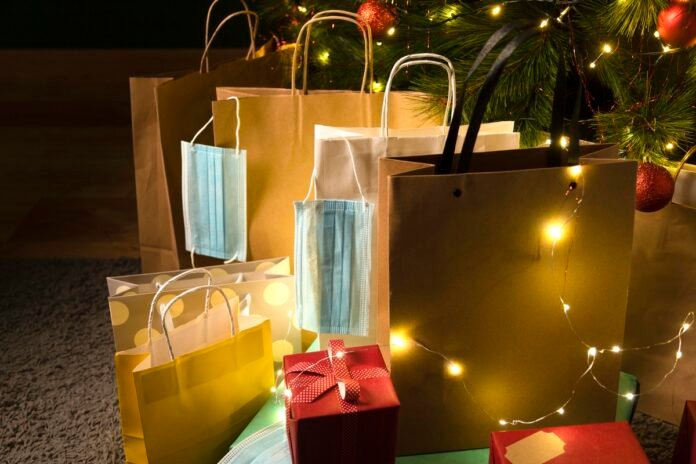 Natal deve movimentar R$ 75 bi em moda, calçados e móveis Natal deve movimentar R$ 75 bi em moda, calçados e móveis