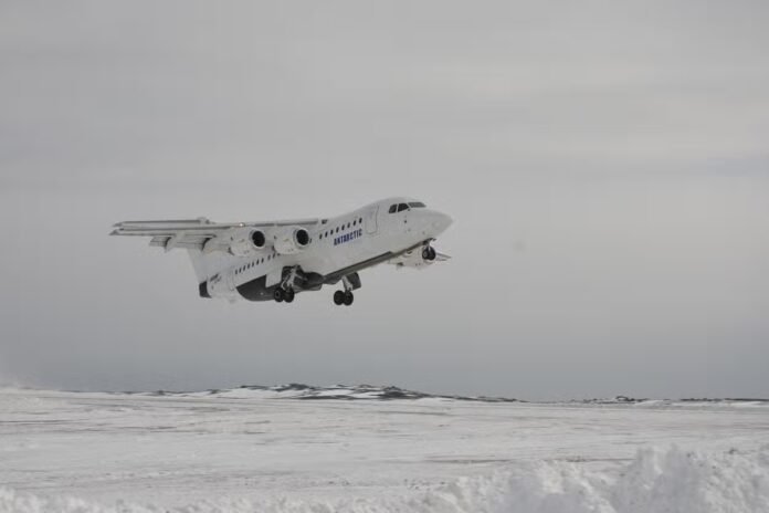 Civitatis lança expedições à Antártida de avião ou cruzeiro Civitatis lança expedições à Antártida de avião ou cruzeiro